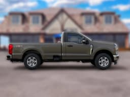Ford Super Duty F-250 SRW XLT 4WD Reg Cab 8' Box 2027 — side view