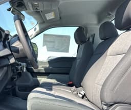 Ford Super Duty F-250 SRW XL 4WD Reg Cab 8' Box 2027 — side view