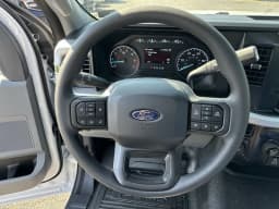 Ford Super Duty F-250 SRW XL 4WD Reg Cab 8' Box 2027 — side view