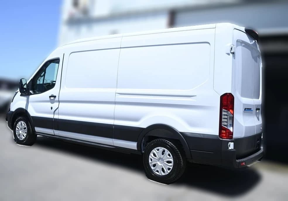 Ford E-Transit Cargo Van Base T-350 148" Hi Rf 9500 GVWR RWD 2026 — side view