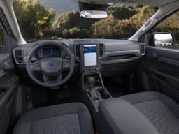 Ford Ranger XL 2WD SuperCrew 5' Box 2025 — side view