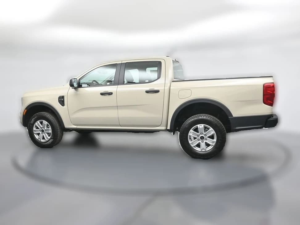 Ford Ranger XL 2WD SuperCrew 5' Box 2025 — side view