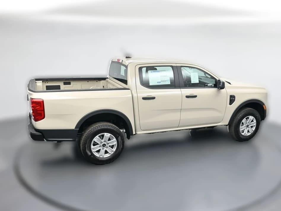 Ford Ranger XL 2WD SuperCrew 5' Box 2025 — side view