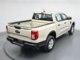 Ford Ranger XL 2WD SuperCrew 5' Box 2025 — side view