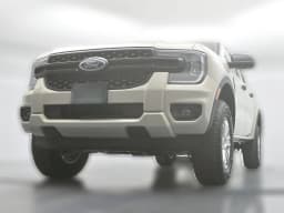 Ford Ranger XL 2WD SuperCrew 5' Box 2025 — side view