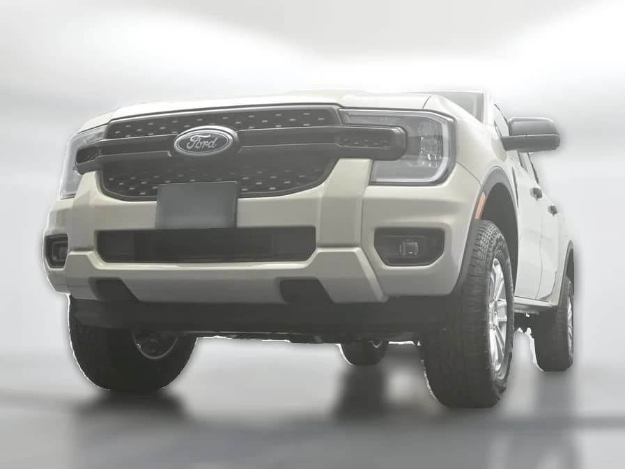 Ford Ranger XL 2WD SuperCrew 5' Box 2025 — side view