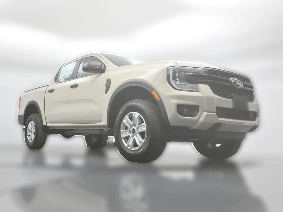 Ford Ranger XL 2WD SuperCrew 5' Box 2025 — side view