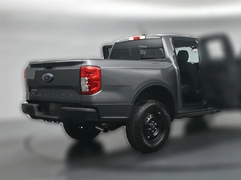 Ford Ranger XL 2WD SuperCrew 5' Box 2026 — side view