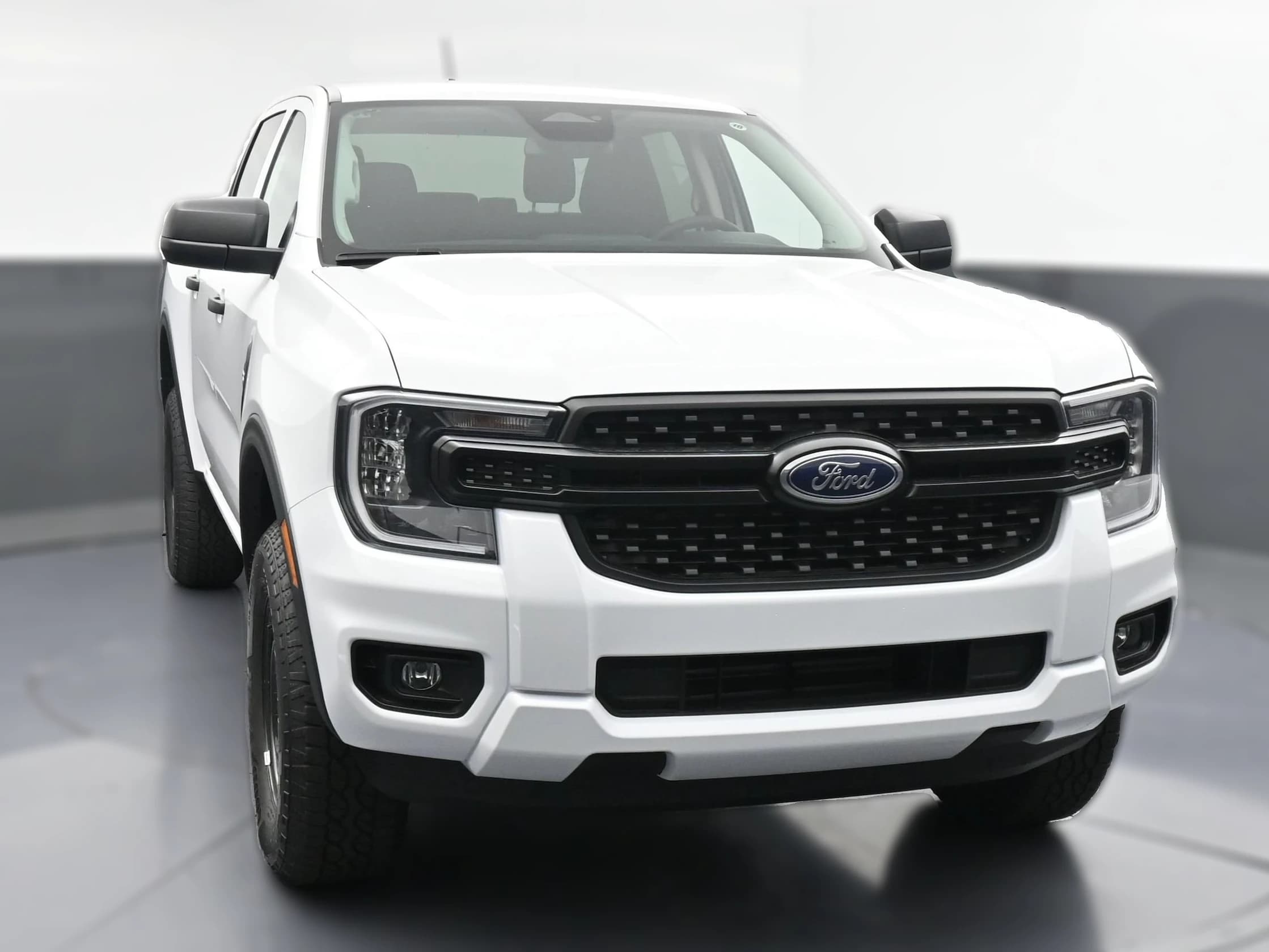 Ford Ranger XL 2WD SuperCrew 5' Box 2026 — side view