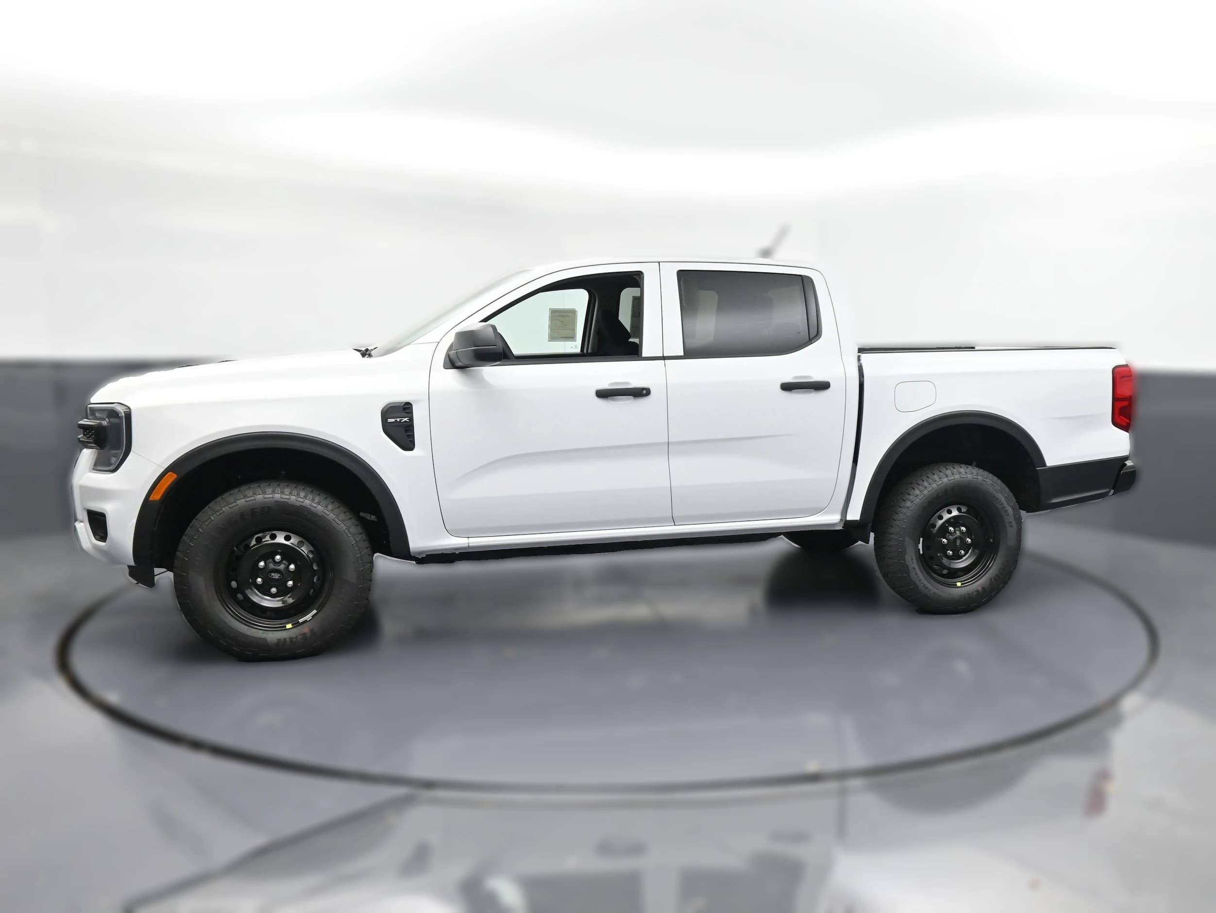 Ford Ranger XL 2WD SuperCrew 5' Box 2026 — side view