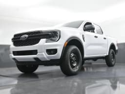 Ford Ranger XL 2WD SuperCrew 5' Box 2026 — side view