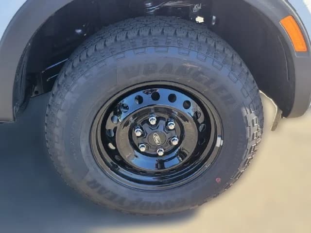 Ford Ranger XL 2WD SuperCrew 5' Box 2026 — side view