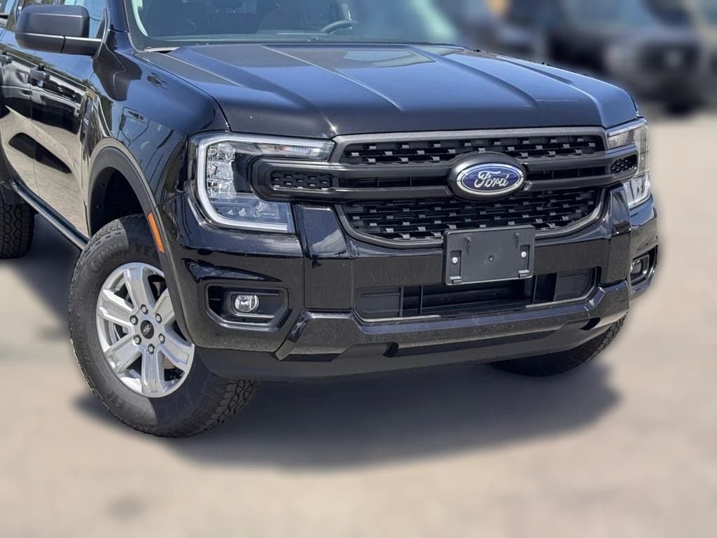 Ford Ranger XL 2WD SuperCrew 5' Box 2026 — side view