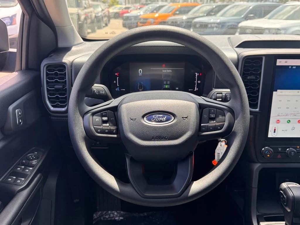 Ford Ranger XL 2WD SuperCrew 5' Box 2026 — side view