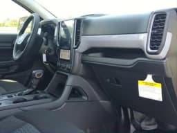Ford Ranger XL 2WD SuperCrew 5' Box 2026 — side view