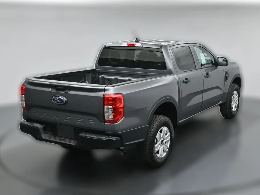 Ford Ranger XL 2WD SuperCrew 5' Box 2026 — side view