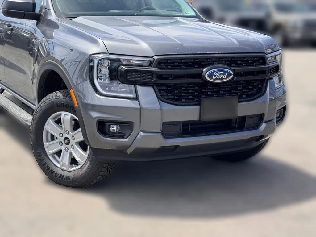 Ford Ranger XL 2WD SuperCrew 5' Box 2026 — side view