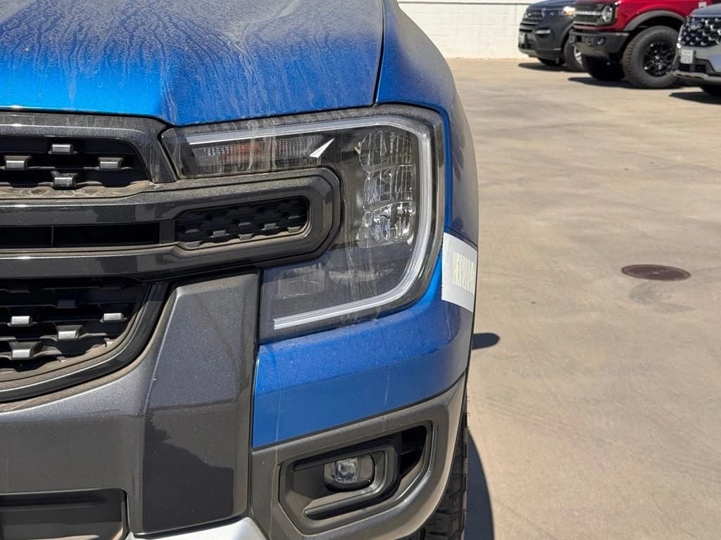 Ford Ranger XLT 2WD SuperCrew 5' Box 2026 — side view