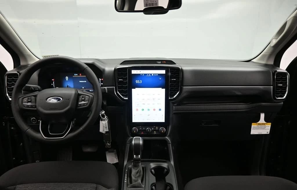 Ford Ranger XLT 2WD SuperCrew 5' Box 2026 — side view