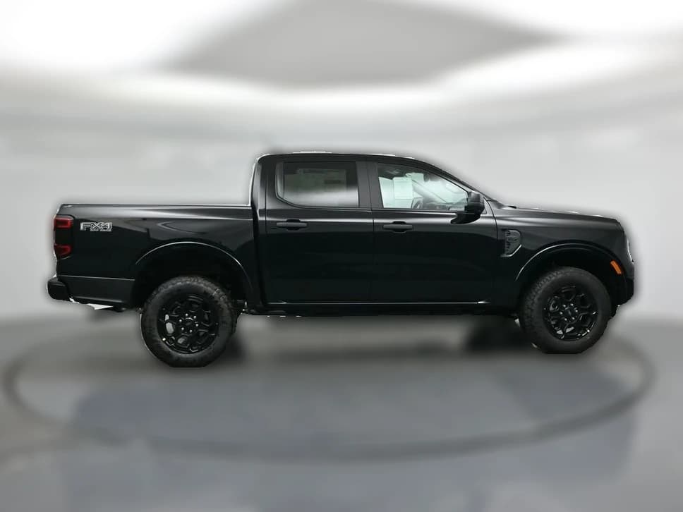 Ford Ranger XLT 2WD SuperCrew 5' Box 2026 — side view