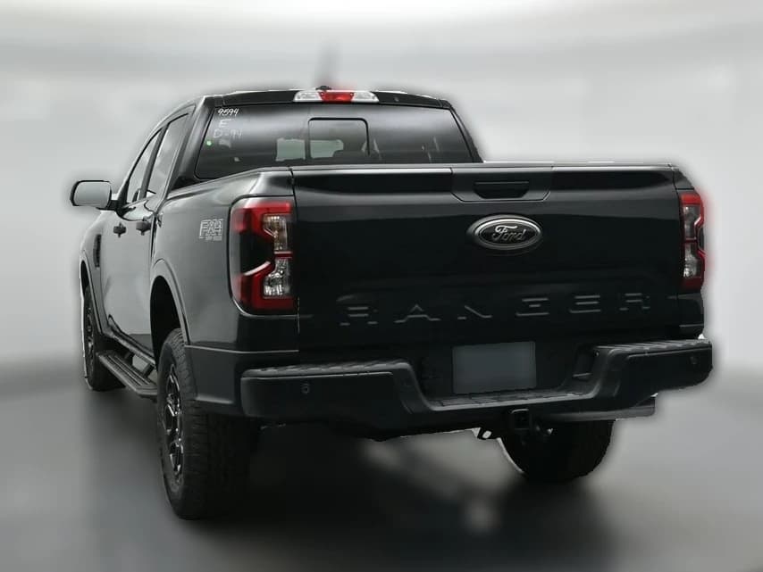 Ford Ranger XLT 2WD SuperCrew 5' Box 2026 — side view
