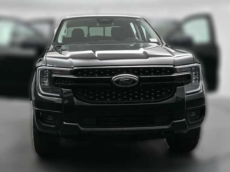 Ford Ranger XLT 2WD SuperCrew 5' Box 2026 — side view