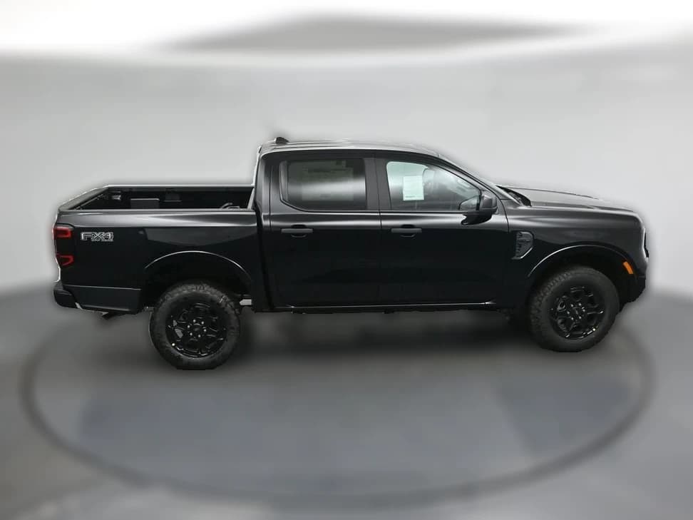 Ford Ranger XLT 2WD SuperCrew 5' Box 2026 — side view