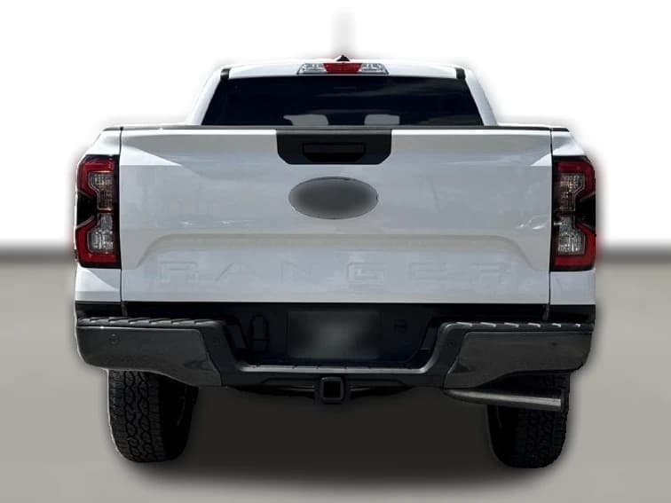 Ford Ranger XLT 2WD SuperCrew 5' Box 2026 — side view