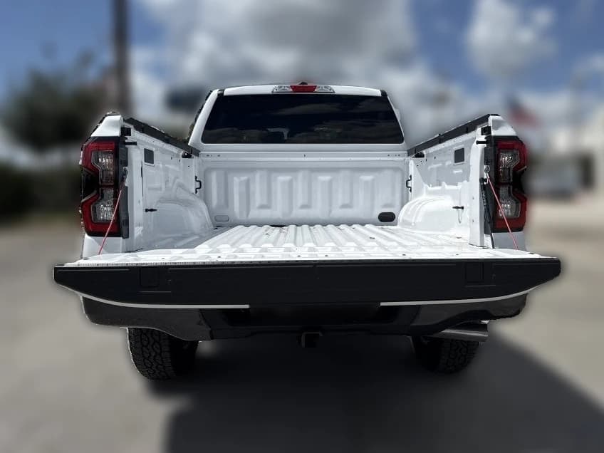 Ford Ranger XLT 2WD SuperCrew 5' Box 2026 — side view