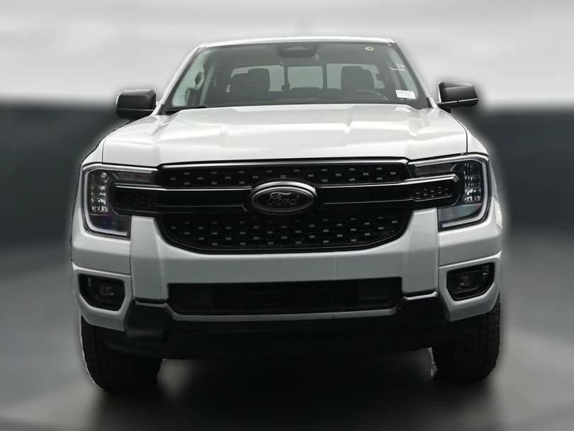 Ford Ranger XLT 2WD SuperCrew 5' Box 2026 — side view
