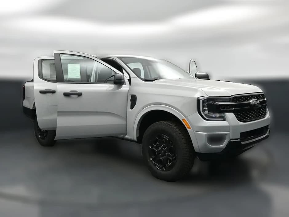Ford Ranger XLT 2WD SuperCrew 5' Box 2026 — side view