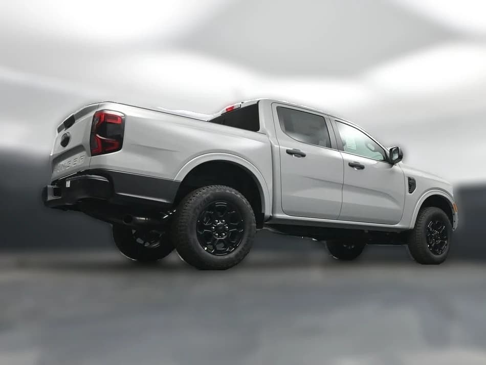 Ford Ranger XLT 2WD SuperCrew 5' Box 2026 — side view