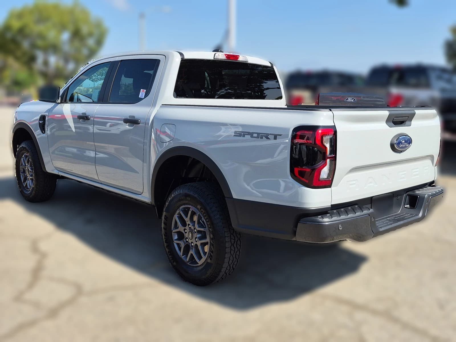 Ford Ranger XLT 2WD SuperCrew 5' Box 2026 — side view