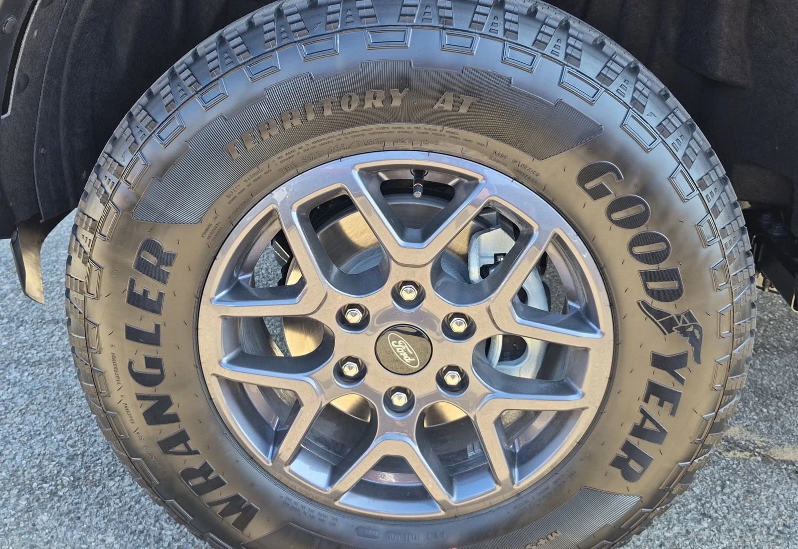 Ford Ranger XLT 2WD SuperCrew 5' Box 2026 — side view