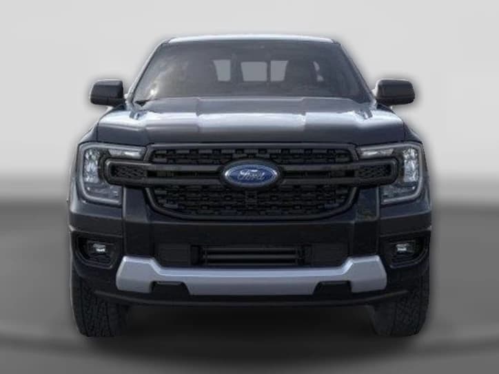Ford Ranger XLT 2WD SuperCrew 5' Box 2026 — side view