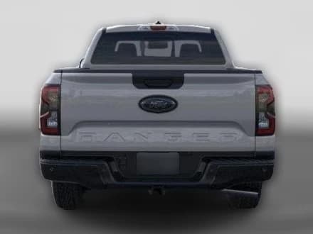 Ford Ranger XLT 2WD SuperCrew 5' Box 2026 — side view