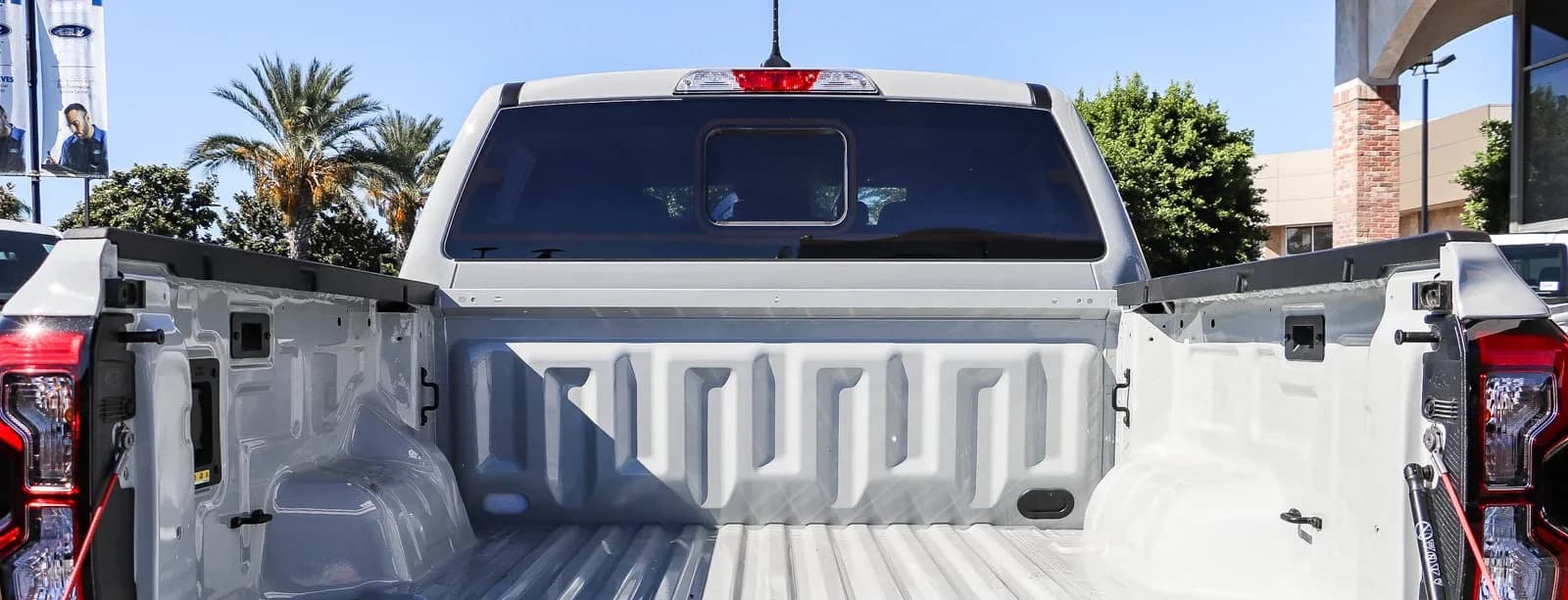 Ford Ranger XLT 2WD SuperCrew 5' Box 2026 — side view