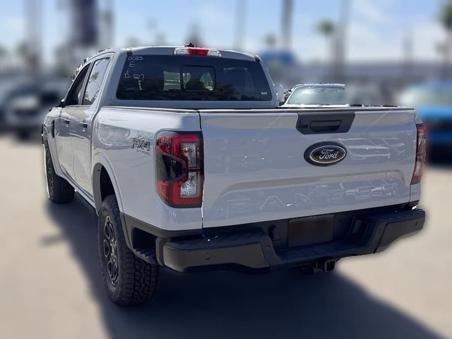 Ford Ranger XLT 4WD SuperCrew 5' Box 2026 — side view