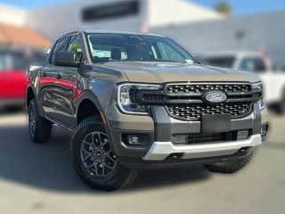 Ford Ranger XLT 4WD SuperCrew 5' Box
