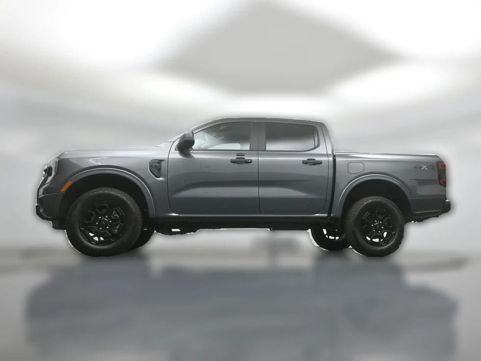 Ford Ranger XLT 4WD SuperCrew 5' Box 2026 — side view