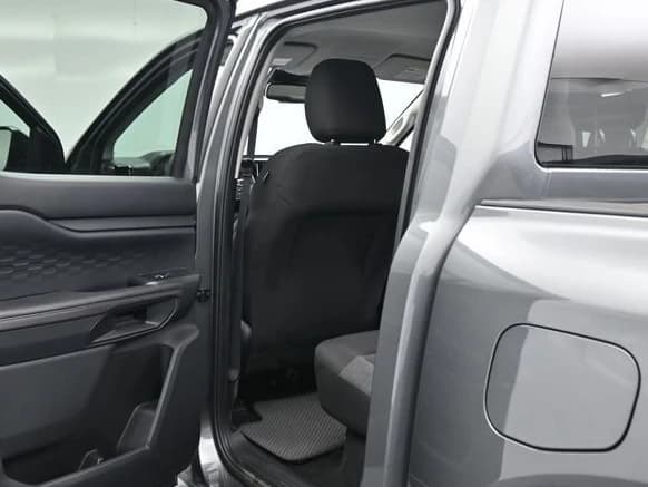 Ford Ranger XLT 4WD SuperCrew 5' Box 2026 — side view