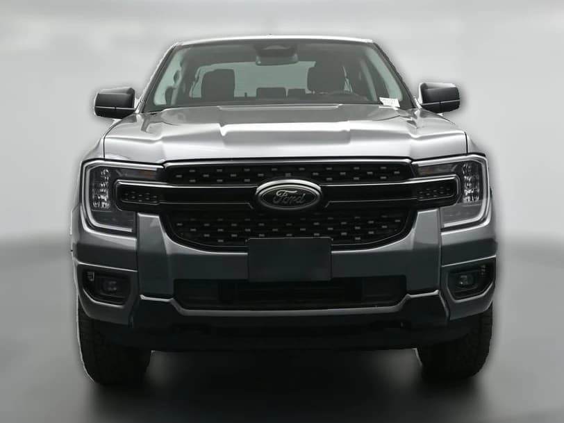 Ford Ranger XLT 4WD SuperCrew 5' Box 2026 — side view