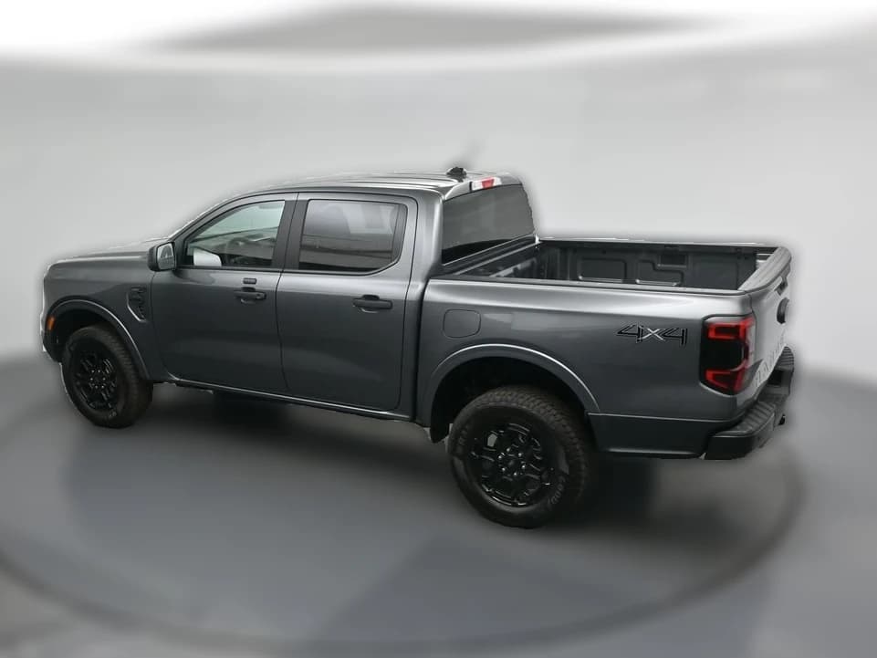 Ford Ranger XLT 4WD SuperCrew 5' Box 2026 — side view