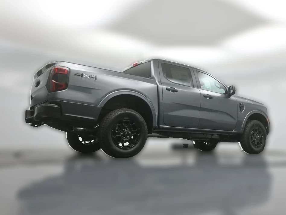 Ford Ranger XLT 4WD SuperCrew 5' Box 2026 — side view