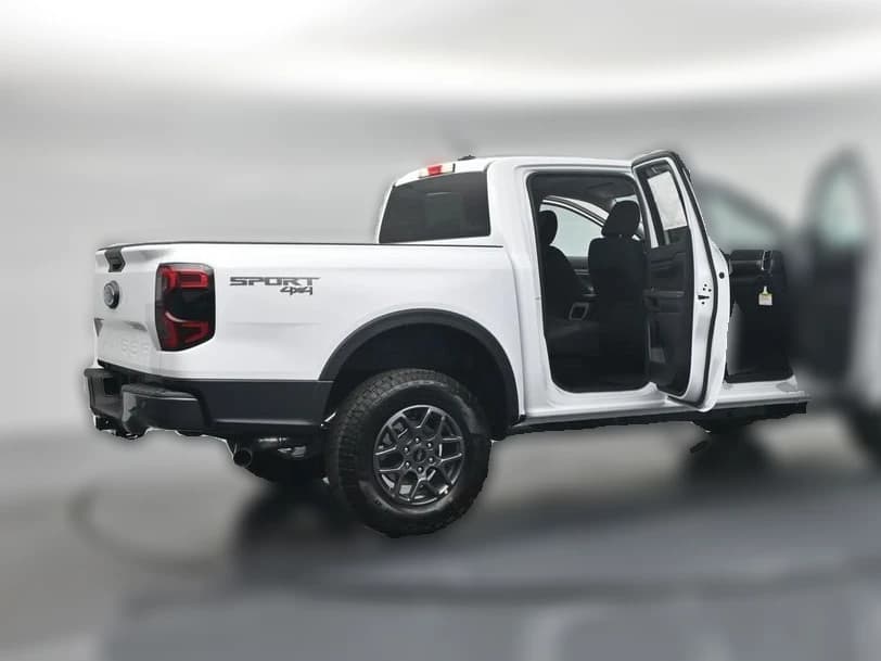 Ford Ranger XLT 4WD SuperCrew 5' Box 2026 — side view