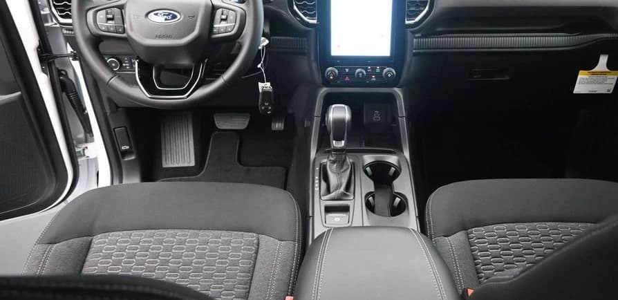 Ford Ranger XLT 4WD SuperCrew 5' Box 2026 — side view