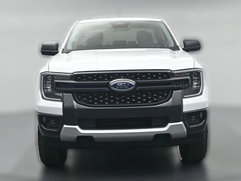 Ford Ranger XLT 4WD SuperCrew 5' Box 2026 — side view