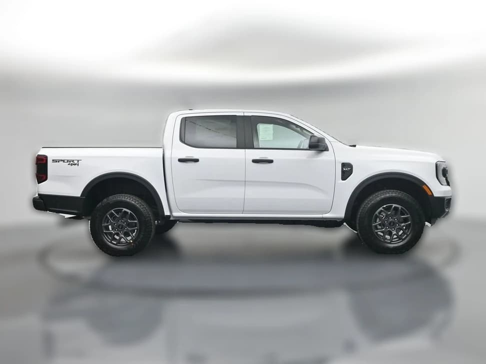 Ford Ranger XLT 4WD SuperCrew 5' Box 2026 — side view