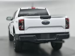 Ford Ranger XLT 4WD SuperCrew 5' Box 2026 — side view