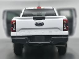 Ford Ranger XLT 4WD SuperCrew 5' Box 2026 — side view